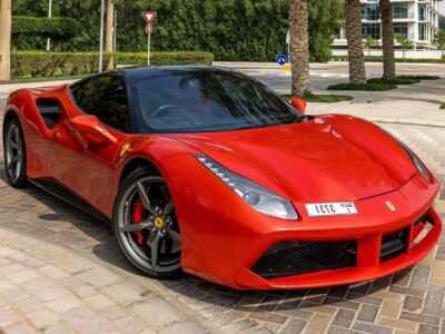 Ferrari 488 GTB — Dubai