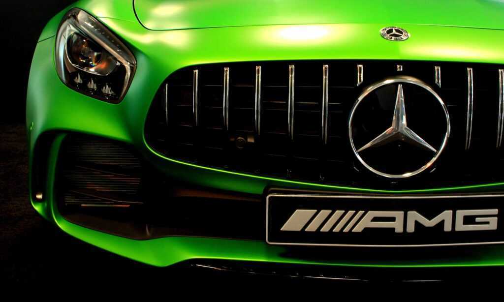 The Benefits of Renting Cars in Dubai