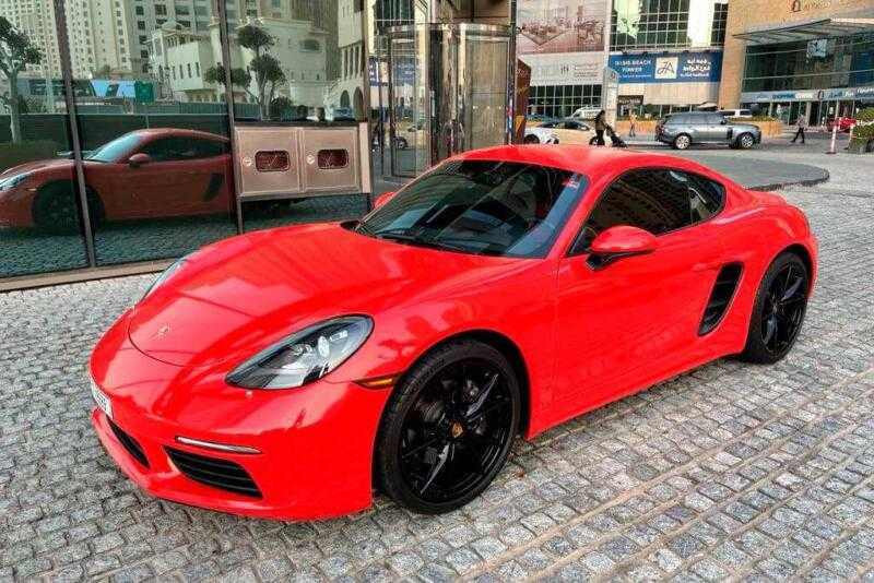 PORSCHE CAYMAN 718