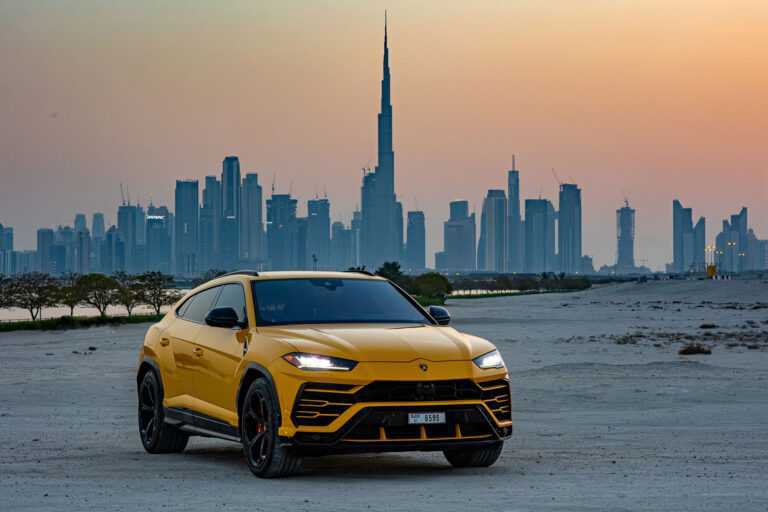 Lamborghini Urus напрокат