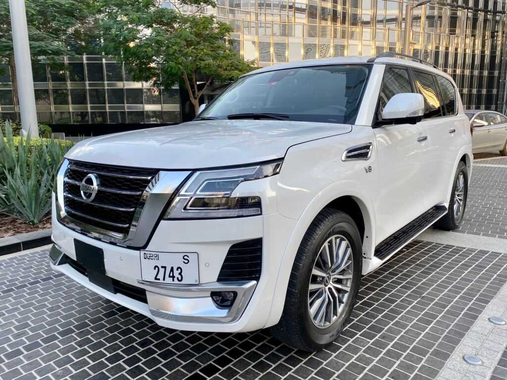 NISSAN PLATINUM