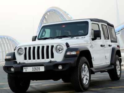 Jeep Wrangler — Dubai