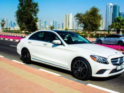 Mercedes Benz C300 — Dubai