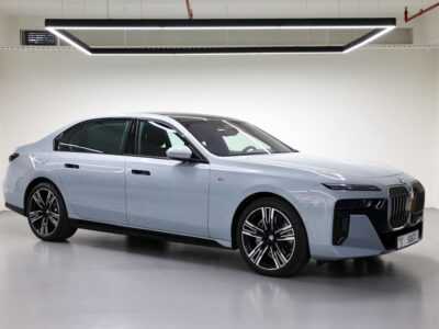 BMW 740i — Dubai
