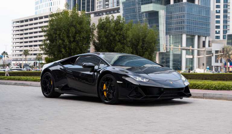 Lamborghini Huracan Coupe LP610-4 2022 for rent