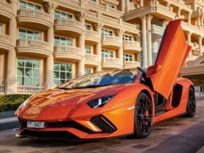 Lamborghini Aventador S — Dubai