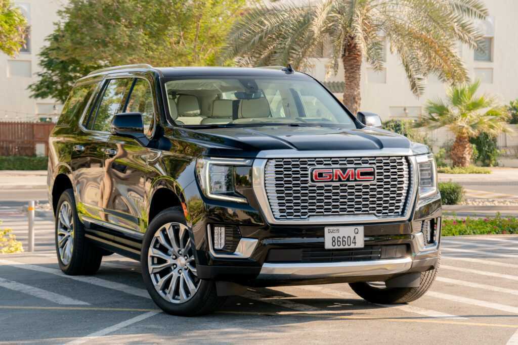 GMC Yukon Denali 2022 for rent in Dubai
