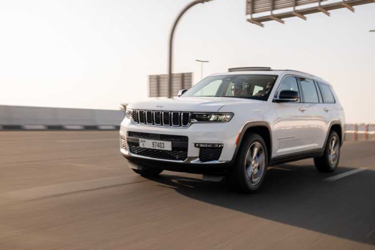JEEP Grand Cherokee 2022 напрокат