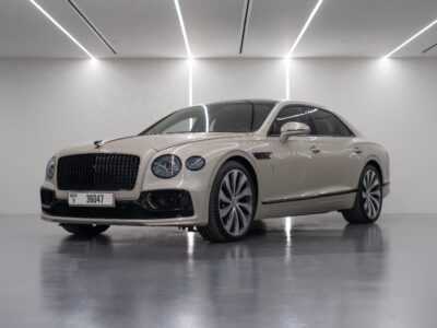 Bentley Flying Spur Black Edition — Dubai