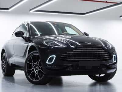 Aston Martin Dbx — Dubai