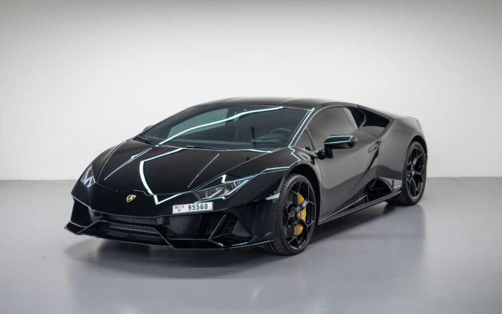 Lamborghini Huracan for rent in Dubai