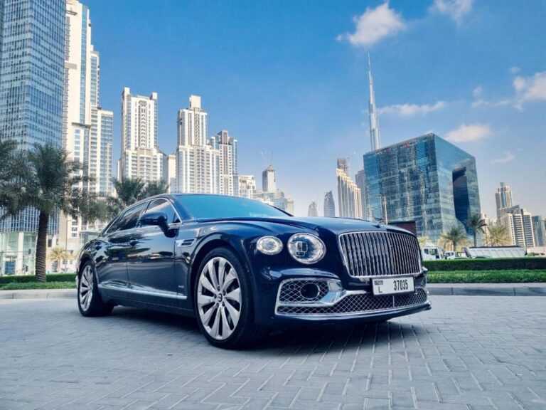 Bentley Flying Spur Dark Blue напрокат