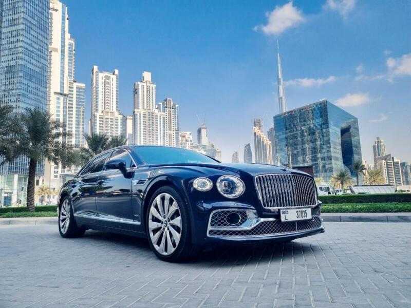 BENTLEY FLYING SPUR DARK BLUE