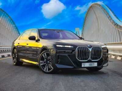 BMW 735i 2023 — Dubai