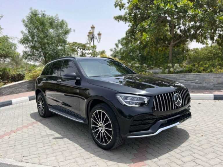 Mercedes Benz GLC300 2021 напрокат