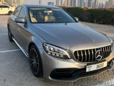 Mercedes Benz C300 2019