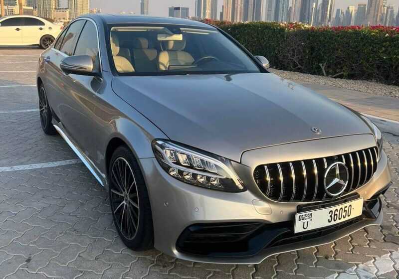 Mercedes Benz C300 2019