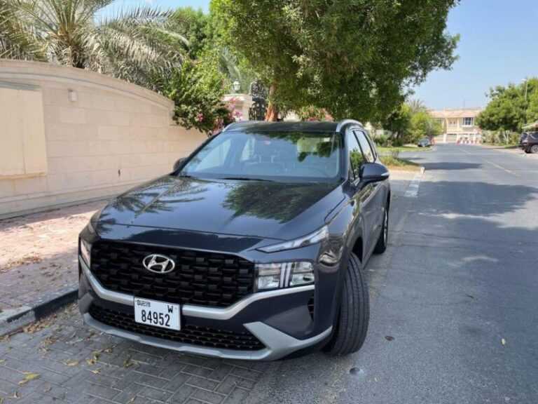 Hyundai Santa Fe напрокат