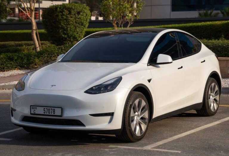 Tesla Model 3 2023 напрокат