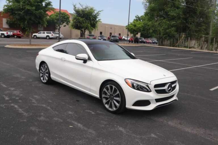 Mercedes Benz C300 Coupe напрокат