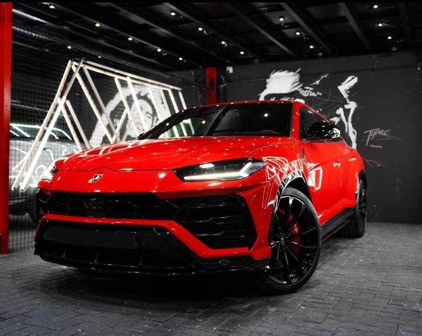 Lamborghini Urus