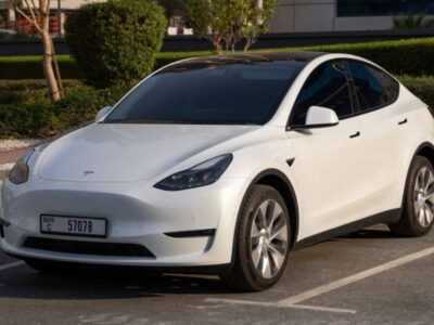 Tesla model Y long range