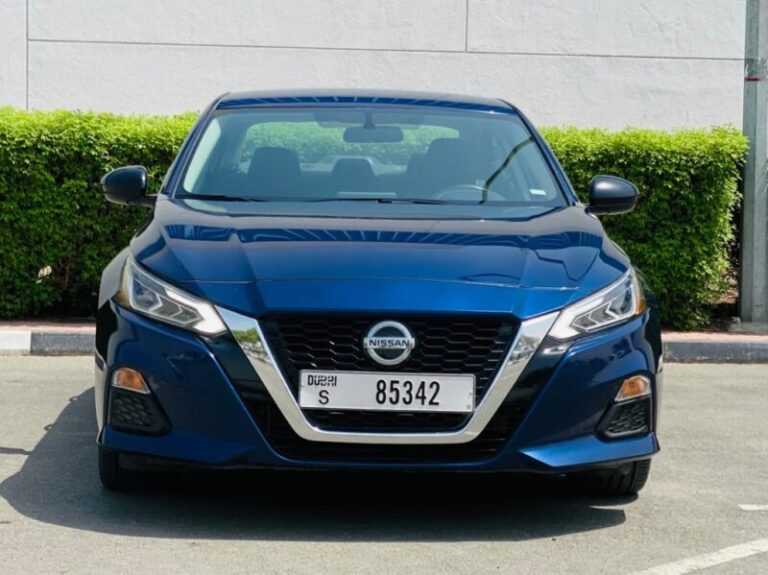 Nissan Altima for rent