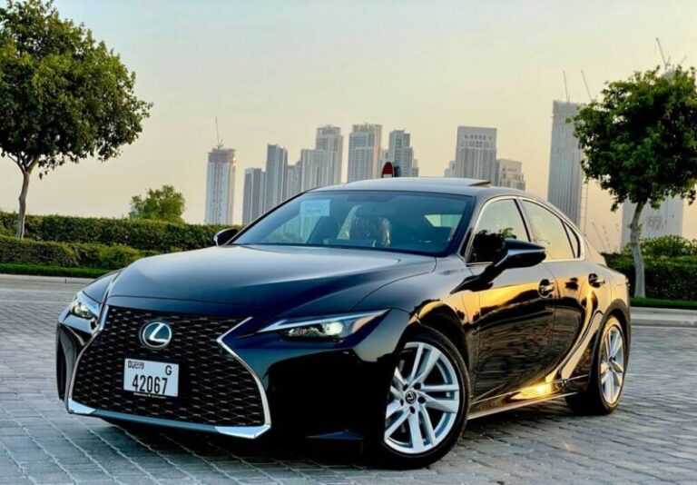 Lexus IS300 Black 2022 напрокат