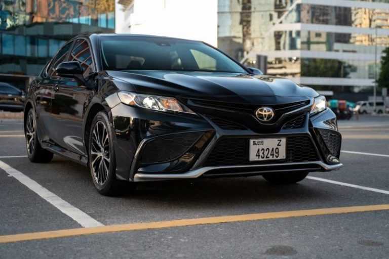 Toyota Camry напрокат