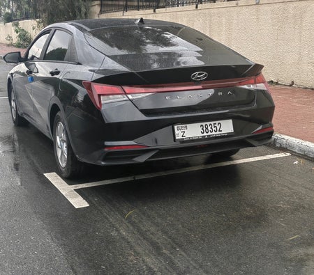 Hyundai Elantra 2023 — аренда в Дубае — фото 4