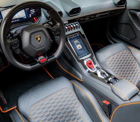 Lamborghini Huracan Evo Spyder 2023 in Dubai — photo 2