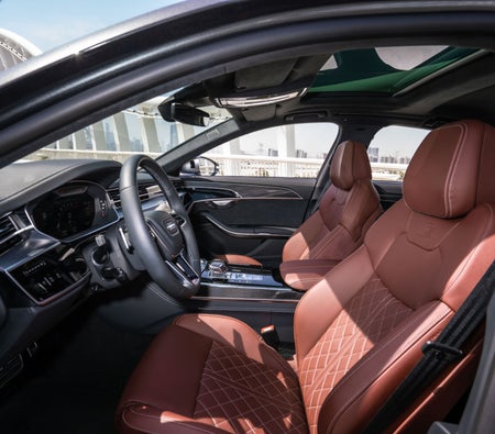 Audi S8 2022 — аренда в Дубае — фото 3