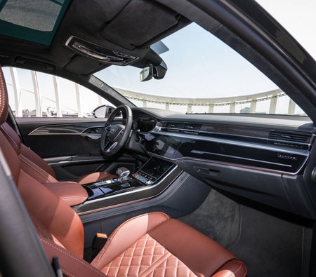 Audi S8 2022 — аренда в Дубае — фото 8
