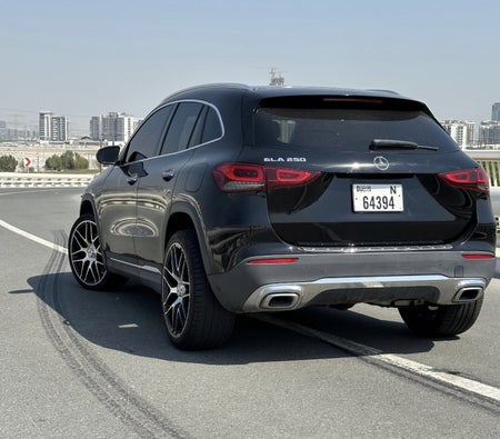 Mercedes-Benz GLA 250 2021 in Dubai — photo 3