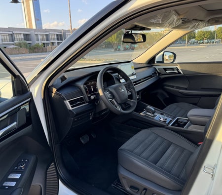 Mitsubishi Outlander 2024 in Dubai — photo 10