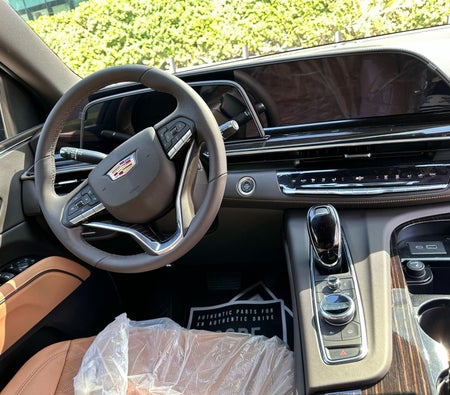 Cadillac Escalade Platinum Sport 2024 in Dubai — photo 3
