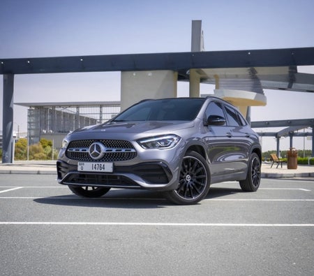 Mercedes-Benz GLA 250 2024 напрокат
