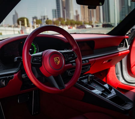 Porsche 911 Carrera 2021 in Dubai — photo 2