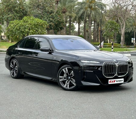 BMW 740i M Kit 2024 in Dubai — photo 7