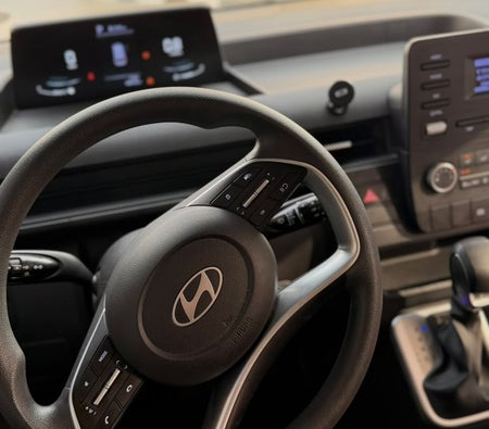 Hyundai Staria 11S 2025 in Dubai — photo 2