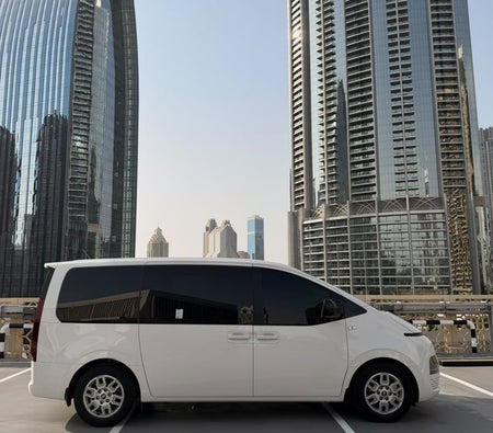 Hyundai Staria 11S 2025 in Dubai — photo 3