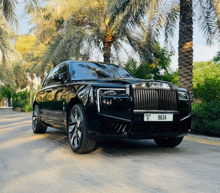 Rolls-Royce Cullinan Black Badge 2025 for rent