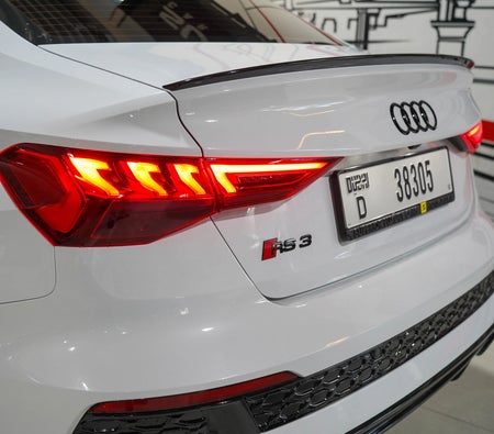 Audi RS3 2024 — аренда в Дубае — фото 6