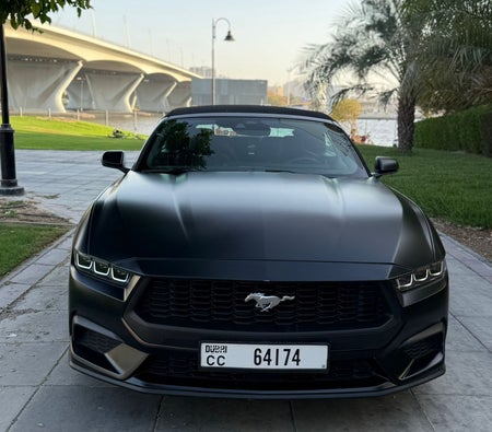 Ford Mustang 2024 — аренда в Дубае — фото 4