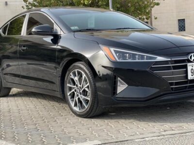 Hyundai Elantra 2019 — Dubai