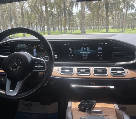 Mercedes-Benz GLE 450 2022 — аренда в Дубае — фото 6