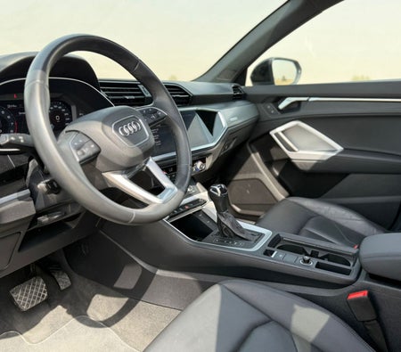 Audi Q3 2023 in Dubai — photo 5