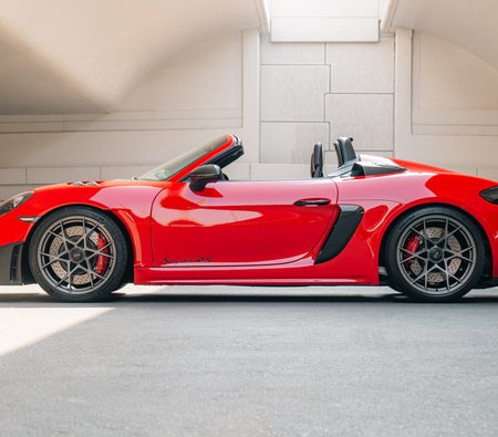 Porsche 718 GT4 RS Spyder Weissach 2024 — аренда в Дубае — фото 7