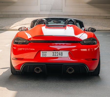 Porsche 718 GT4 RS Spyder Weissach 2024 — аренда в Дубае — фото 8