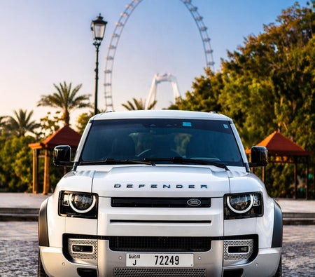 Land Rover Defender 2023 — аренда в Дубае — фото 2